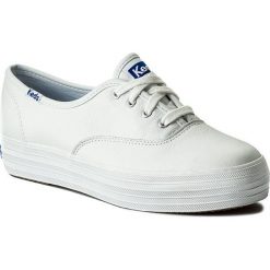Tenisówki KEDS - Triple Leather WH55748 White. Białe półbuty damskie Keds, bez wzorów, ze skóry, bez zapięcia. W wyprzedaży za 259,00 zł.