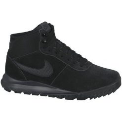 Nike Buty Hoodland Suede Shoe Black 42.5. Czarne buty zimowe sportowe męskie Nike, za kostkę, bez zapięcia. W wyprzedaży za 285,00 zł.