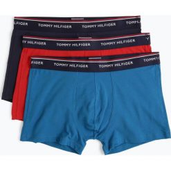 Tommy Hilfiger - Obcisłe bokserki męskie pakowane po 3 szt., niebieski. Niebieskie bokserki męskie TOMMY HILFIGER, bez wzorów, z dżerseju. Za 179,95 zł.