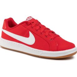 Buty NIKE - Court Royale Canvas AA2156 601 University Red/White. Czerwone półbuty męskie Nike, na co dzień, bez wzorów, ze skóry ekologicznej, klasyczne, bez zapięcia. Za 229,00 zł.