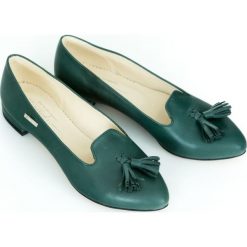 Balerinki w szpic - skóra naturalna - model 045 - kolor zielony. Zielone baleriny damskie Zapato, bez wzorów, z jeansu, klasyczne, bez obcasa, na obcasie. W wyprzedaży za 209,30 zł.