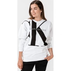 Calvin Klein Bluza Biały. Białe bluzy damskie Calvin Klein, m, z nadrukiem, z bawełny, bez rękawów, bez kaptura. Za 445,95 zł.