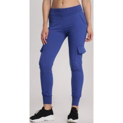 Ciemnoniebieskie Spodnie Perilia. Niebieskie spodnie damskie Renee, s, z dresówki. Za 79,99 zł.