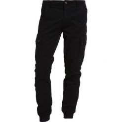 Spodnie męskie: Jack & Jones JJIPAUL JJWARNER Bojówki black
