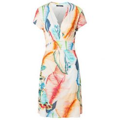 Desigual Kamizelka damska Sukienka Luana Tutti Fruti 19SWVK81 9019 (rozmiar M). Kamizelki damskie Desigual, m, bez wzorów, bez kaptura. W wyprzedaży za 185,00 zł.