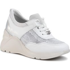 Sneakersy HISPANITAS - Tokio HV09964 White. Białe półbuty damskie Hispanitas, na co dzień, bez wzorów, ze skóry ekologicznej, bez obcasa, na koturnie, bez zapięcia. Za 489,00 zł.