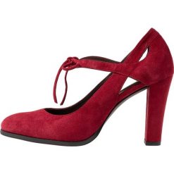 Szpilki: PERLATO Szpilki rouge