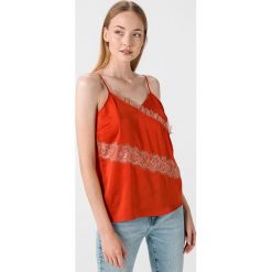 TWINSET Top Czerwony. Czerwone podkoszulki damskie Twinset, m, w koronkowe wzory, z poliesteru, bez rękawów. Za 407,95 zł.