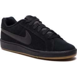 Buty NIKE - Court Royale Suede 819802 008 Black/Black/Gum Light Brown. Czarne sneakersy męskie Nike, na co dzień, bez wzorów, z zamszu, bez zapięcia. W wyprzedaży za 199,00 zł.