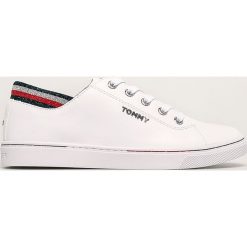 Tommy Hilfiger - Buty. Niebieskie buty sportowe damskie TOMMY HILFIGER, bez wzorów, ze skóry, sportowe. W wyprzedaży za 359,90 zł.