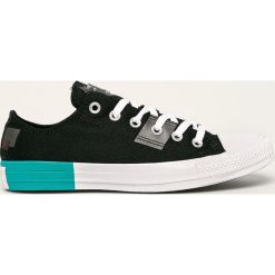 Converse - Tenisówki. Czarne trampki i tenisówki damskie Converse, bez wzorów, z gumy, na sznurówki. W wyprzedaży za 229,90 zł.
