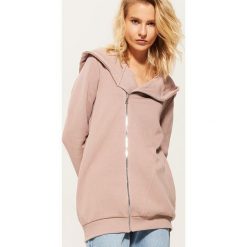 Długa bluza z kapturem - Różowy. Czerwone bluzy rozpinane damskie House, l, z długim rękawem, długie, z kapturem. Za 89,99 zł.