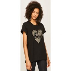 Silvian Heach - T-shirt. Białe bluzki damskie Silvian Heach, s, z aplikacjami, z bawełny, z okrągłym kołnierzem. W wyprzedaży za 149,90 zł.