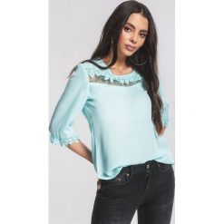 Niebieska Koszula Aforethought. Niebieskie bluzki damskie marki other, xl, z aplikacjami, z koronki, z okrągłym kołnierzem, z długim rękawem. Za 69,99 zł.