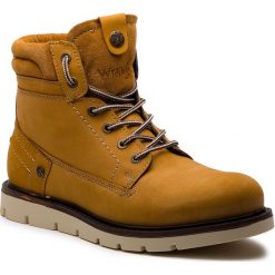 Kozaki WRANGLER - Tucson WM182010 Tan Yellow 24. Brązowe glany męskie Wrangler, z materiału. W wyprzedaży za 309,00 zł.