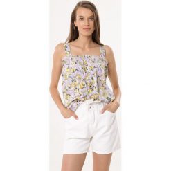Jasnofioletowy Top Unexpected Surprise. Fioletowe bluzki damskie Born2be, s, bez wzorów, bez kołnierzyka. Za 49,99 zł.