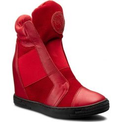 Sneakersy ROBERTO - 528/D Czerw. Lico/Czerw. Welur. Czerwone półbuty damskie Roberto, bez wzorów, ze skóry, bez obcasa, na obcasie, bez zapięcia. W wyprzedaży za 199,00 zł.