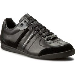 Sneakersy BOSS - Aki 50247607 10167170 01 Black 001. Czarne sneakersy męskie Boss, na co dzień, bez wzorów, z zamszu, klasyczne, bez zapięcia. W wyprzedaży za 549,00 zł.