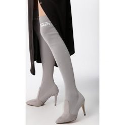 Szare Kozaki Mellifluent. Szare buty sportowe damskie Born2be, z napisami, z materiału, sportowe. Za 219,99 zł.