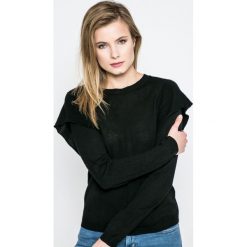 Only - Sweter Lova. Czarne swetry klasyczne damskie ONLY, l, z dzianiny, z okrągłym kołnierzem. W wyprzedaży za 49,90 zł.