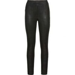 Legginsy ze sztucznej skóry welurowej bonprix czarny. Czarne spodnie damskie bonprix, ze skóry. Za 99,99 zł.