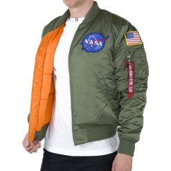 ALPHA INDUSTRIES MA-1 VF NASA > 166107-01. Pomarańczowe kurtki męskie Alpha Industries, m, bez wzorów, z dzianiny, vintage, bez kaptura. W wyprzedaży za 699,99 zł.