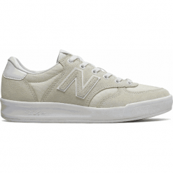 New Balance WRT300HB. Trampki i tenisówki damskie New Balance, bez wzorów, z gumy, bez zapięcia. W wyprzedaży za 199,99 zł.