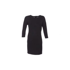Sukienki krótkie Vero Moda GLORY. Czarne sukienki damskie Vero Moda, s, bez wzorów, bez kołnierzyka, z krótkim rękawem, krótkie, mini. Za 143,20 zł.