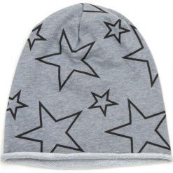 Czapka damska beanie Gwiazdy szaro czarna. Czerwone czapki zimowe damskie marki Art of Polo. Za 32,73 zł.