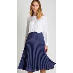 Granatowa plisowana spódnica za kolano BIALCON. Szare spódniczki damskie BIALCON, na imprezę, bez wzorów, eleganckie, rozkloszowane. Za 275,00 zł.