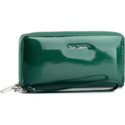 Duży Portfel Damski PIERRE CARDIN - 05 LINE 119 Green 23561. Zielone portfele damskie Pierre Cardin, bez wzorów, ze skóry. Za 139,00 zł.