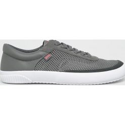 Camper - Buty. Szare sneakersy męskie Camper, z okrągłym noskiem, na sznurówki. W wyprzedaży za 199,90 zł.