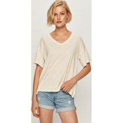 Levi's - T-shirt. Białe bluzki damskie Levi's®, s, bez wzorów, z bawełny, bez kołnierzyka. Za 129,90 zł.
