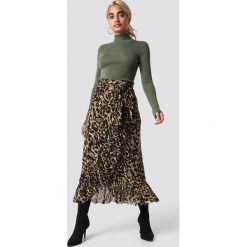 NA-KD Trend Kopertowa spódnica maxi z siateczki - Black,Brown. Brązowe spódniczki damskie marki NA-KD Trend, bez wzorów, maxi, asymetryczne. Za 161,95 zł.