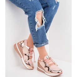 Buty sportowe damskie N/M R230 Różowe. Różowe buty sportowe damskie N/M, bez wzorów, z tkaniny, sportowe. Za 79,00 zł.