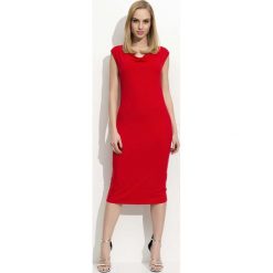 Czerwona Sukienka Midi z Lejącym Dekoltem. Czerwone sukienki damskie Molly.pl, na co dzień, s, bez wzorów, z wiskozy, eleganckie, z klasycznym kołnierzykiem, bez rękawów, midi. Za 78,90 zł.