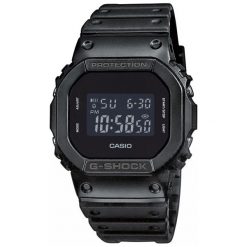 Zegarki męskie: Zegarek męski Casio G-Shock Standard Digital DW-5600BB-1ER