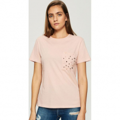 T-shirt z perłową aplikacją - Różowy. Czerwone t-shirty damskie Sinsay, l, z aplikacjami. Za 29,99 zł.