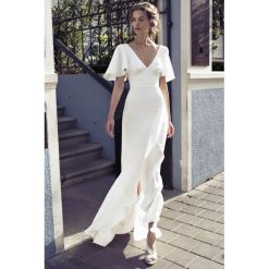Sukienka CLOISA. Sukienki damskie Sukienka CLOISA, s, bez wzorów, bez kołnierzyka, bez rękawów, długie. W wyprzedaży za 89,00 zł.