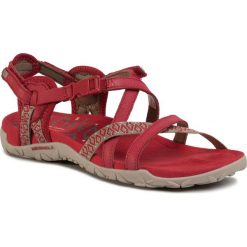 Sandały MERRELL - Terran Lattice II J001054 Chili. Czerwone klapki damskie Merrell, bez wzorów, ze skóry, bez obcasa. W wyprzedaży za 229,00 zł.