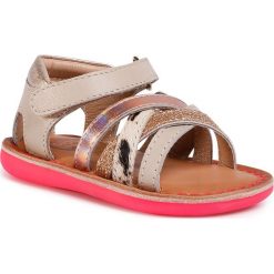 Sandały GIOSEPPO - Rewa 58887 Beige. Brązowe sandały dziewczęce Gioseppo, ze skóry, bez zapięcia. W wyprzedaży za 139,00 zł.