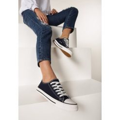 Granatowe Trampki Jazlyn. Niebieskie trampki i tenisówki damskie Born2be, bez wzorów, bez zapięcia. Za 59,99 zł.