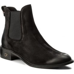 Buty damskie: Półbuty CARINII - B4290 L43-000-000-C91