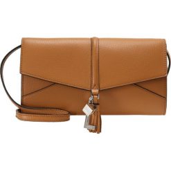 Torebki klasyczne damskie: Lancel NINE Torba na ramię camel