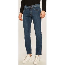 Pierre Cardin - Jeansy Lyon. Niebieskie jeansy męskie Pierre Cardin, bez wzorów. W wyprzedaży za 299,90 zł.