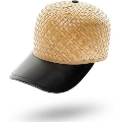 CZAPKA Emporio armani. Czapki damskie Emporio Armani, bez wzorów. Za 839,00 zł.