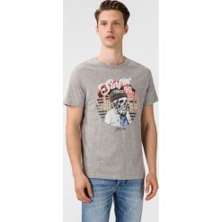 Jack & Jones Ricky Koszulka Szary. Szare podkoszulki męskie Jack & Jones, m, z haftami, z bawełny, bez kołnierzyka, z krótkim rękawem, krótkie. Za 64,95 zł.
