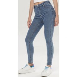 Niebieskie Jeansy Skinny Rhenereino. Niebieskie jeansy damskie Born2be, s. W wyprzedaży za 99,99 zł.