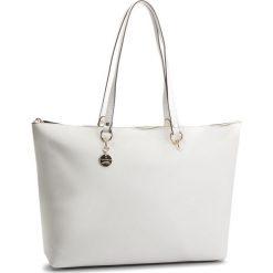 Torebka COCCINELLE - DS7 Alpha Saffiano E1 DS7 11 01 01 Blanche H10. Czerwone torebki klasyczne damskie marki Coccinelle. Za 1149,90 zł.