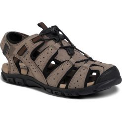 Sandały GEOX - U S.Strada B U6224B 0AU50 C6088 Taupe/Black. Szare klapki męskie Geox, ze skóry ekologicznej, bez zapięcia. Za 349,00 zł.